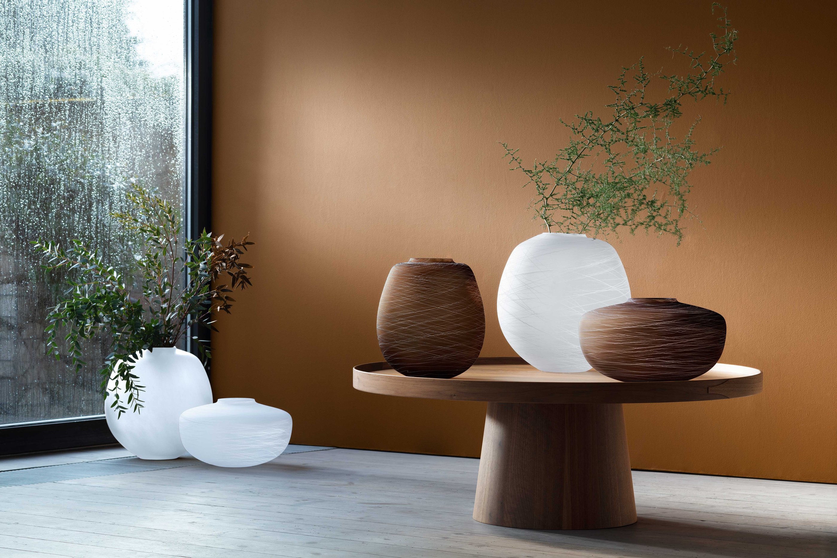 Vase H17.5cm, Earth/Chalk Thread Boulder Collection LSA Interior