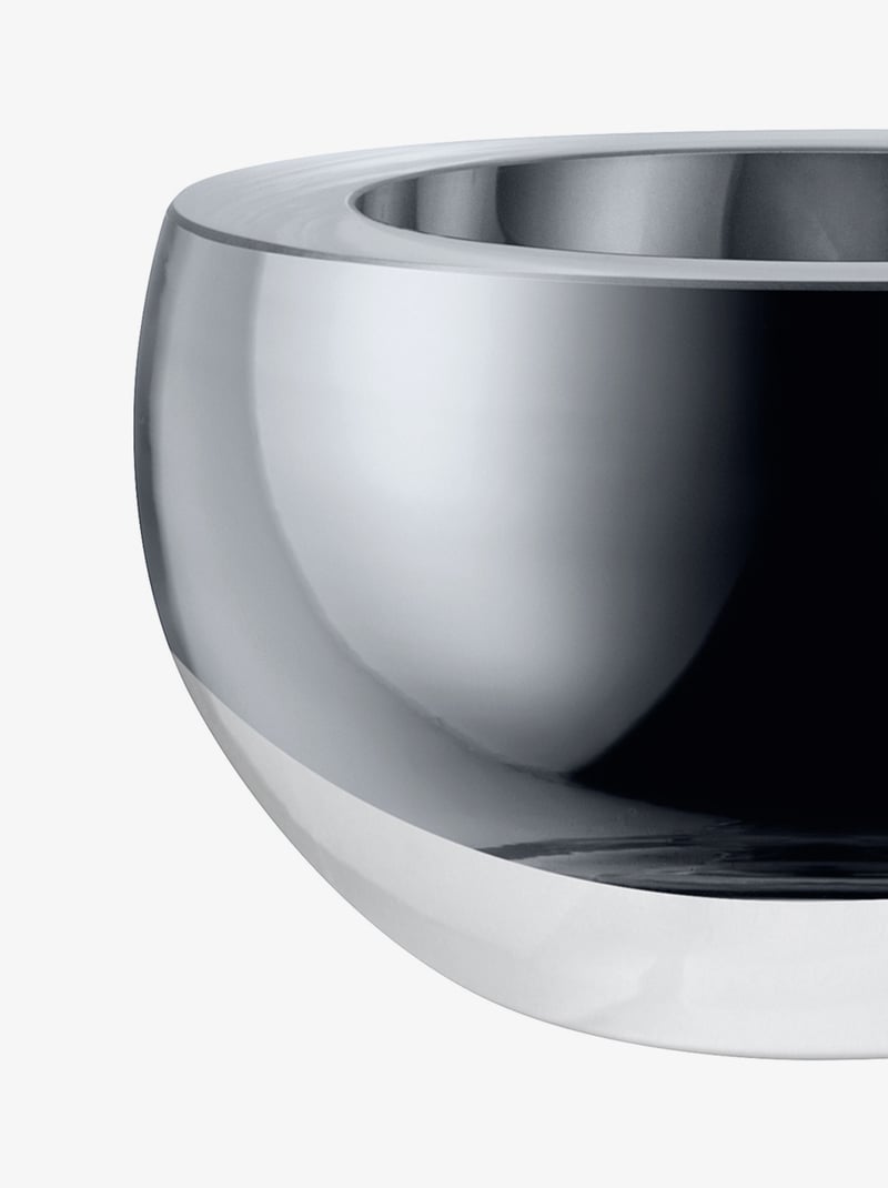 Host Collection LSA International