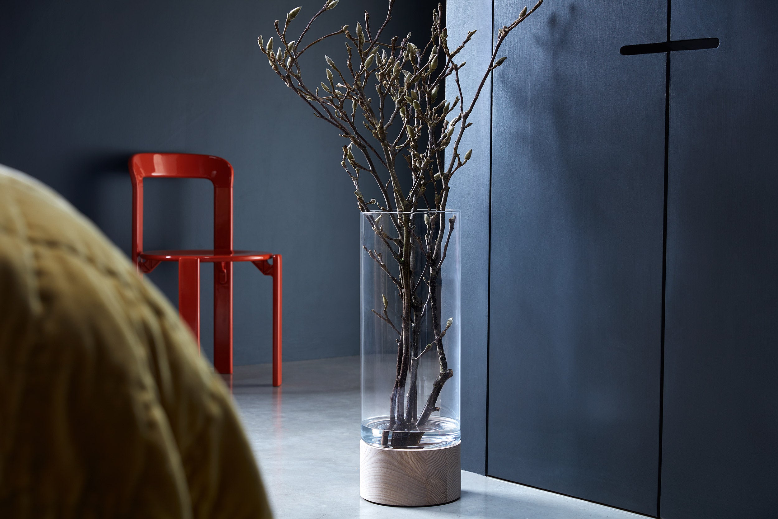 Lotta Vase/Lantern & Ash Base | LSA International