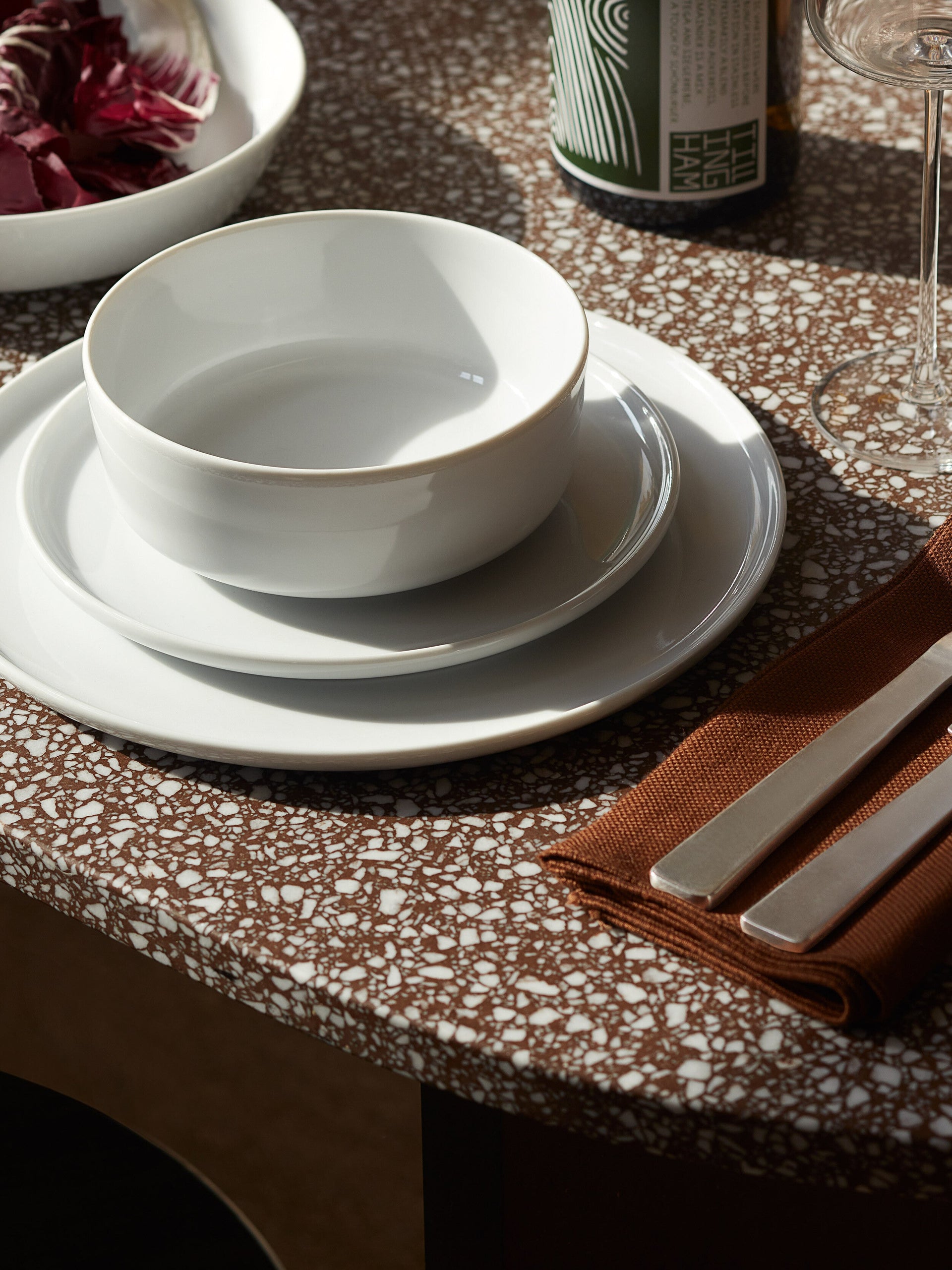 Dinnerware Bundle (16 Piece)