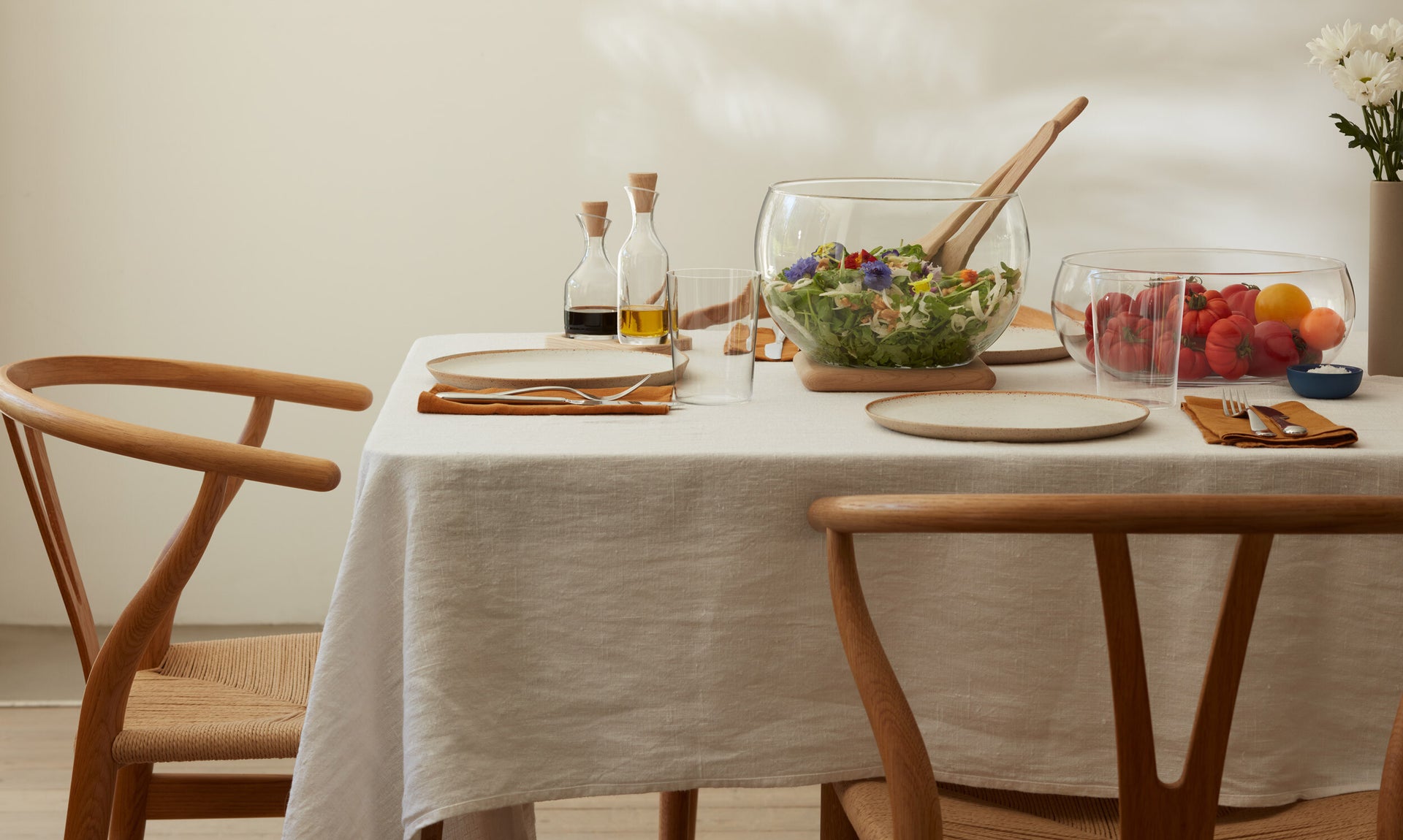 Salad Set & Oak Base