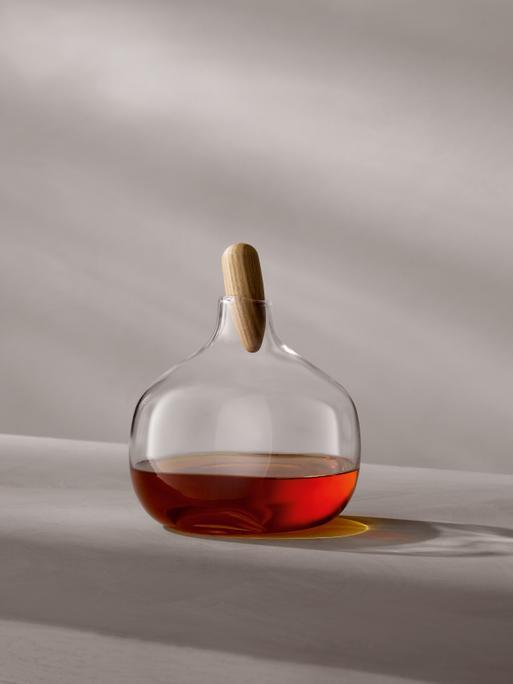 Teddy Decanter ローズゴールド Tall Round Crystal Liquor Decanter – Hines Goldsmiths