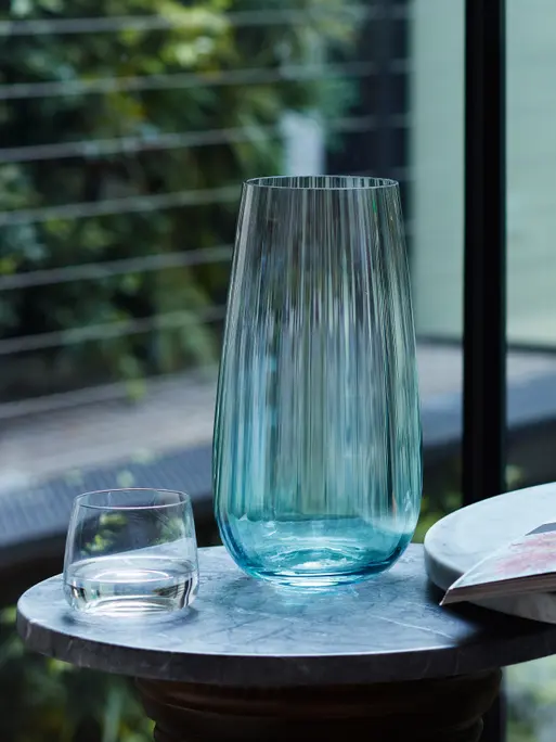 LSA international 花瓶　vase LSA International Red Glass Ellipse Vase Handcrafted, and