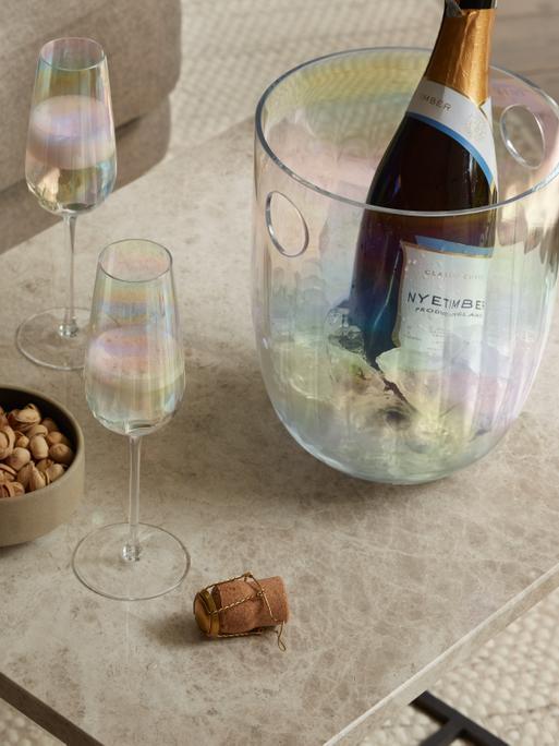 Mother of pearl champagne flutes top
